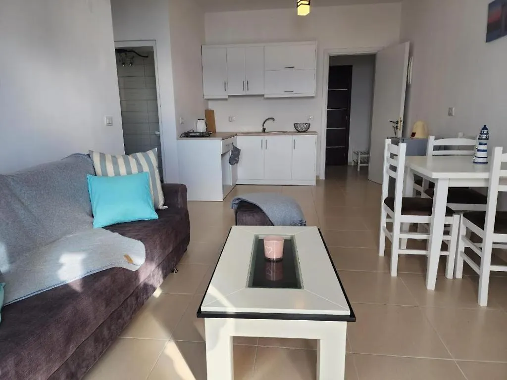 Forty Saints Sea View Apartment Sarandë