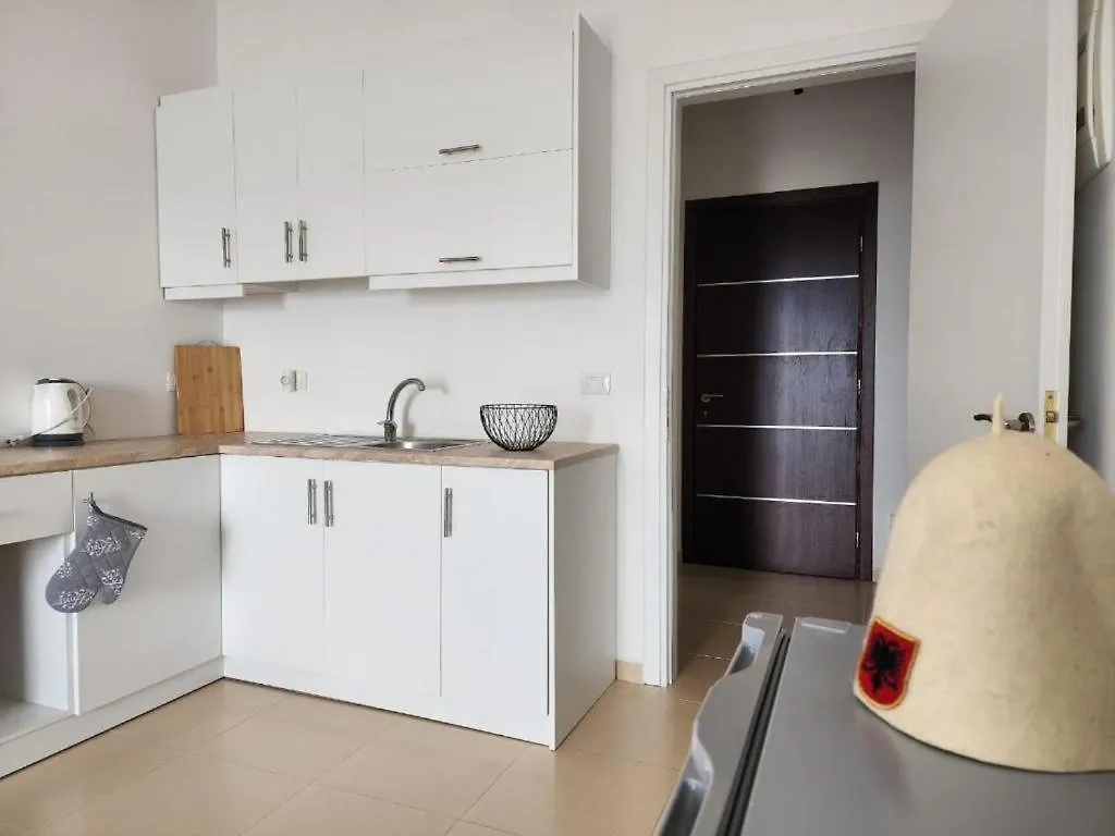 Forty Saints Sea View Apartment Sarandë アルバニア