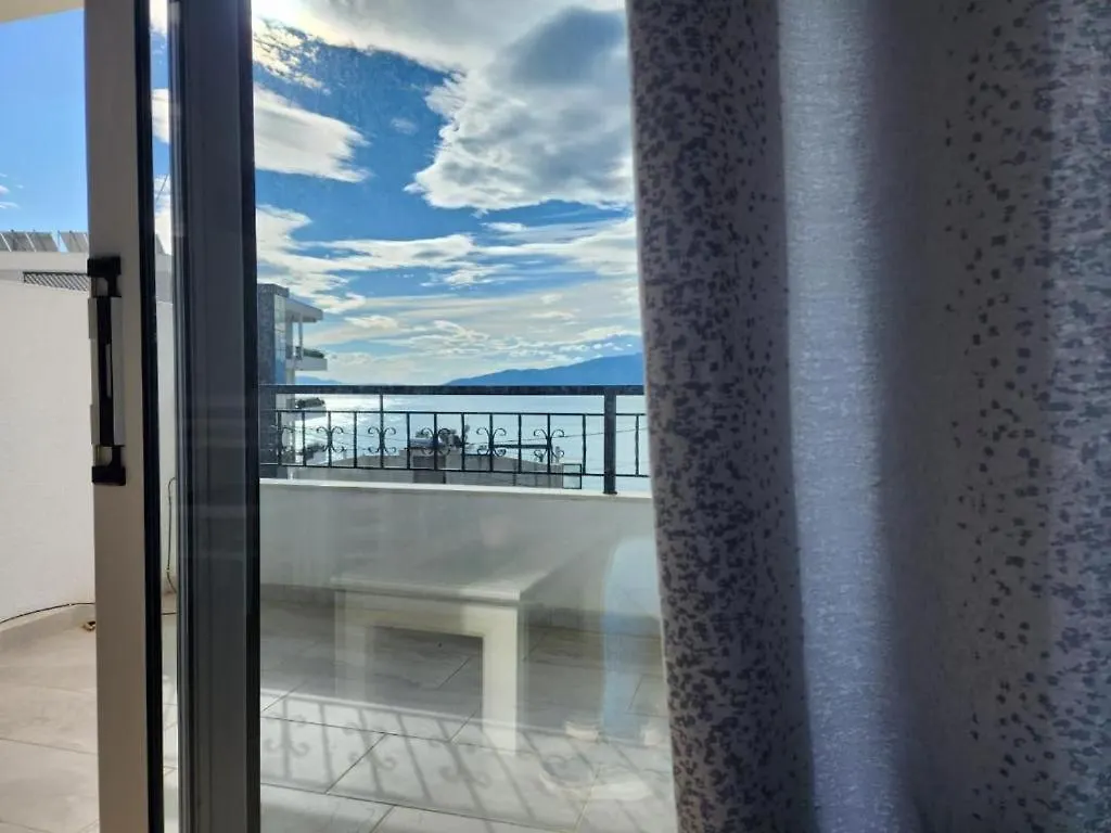 Forty Saints Sea View Apartment Sarandë